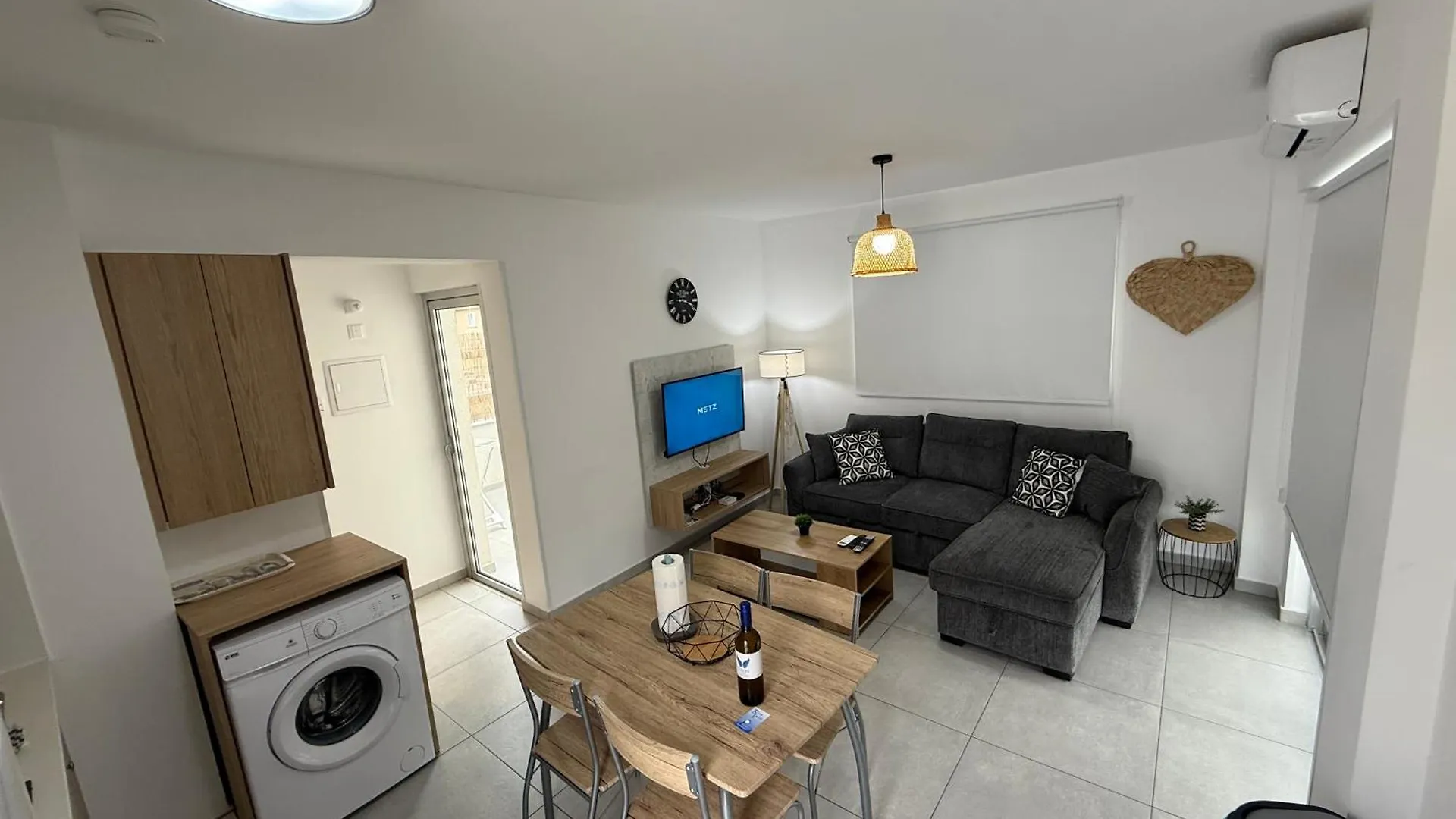 Wake Up By The Sea Flats Apartment Protaras