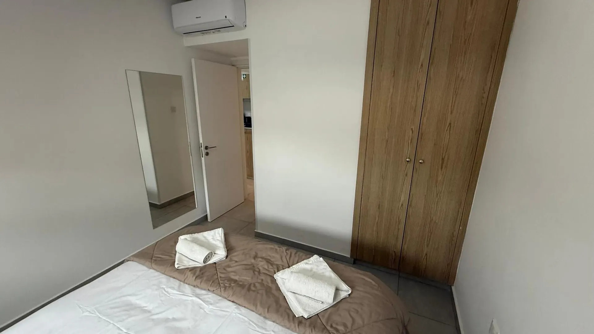 Wake Up By The Sea Flats Apartment Protaras