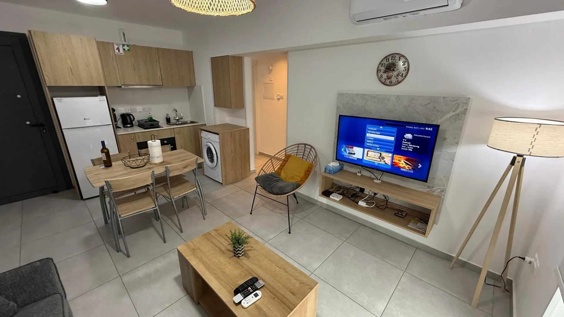 Wake Up By The Sea Flats Apartment Protaras